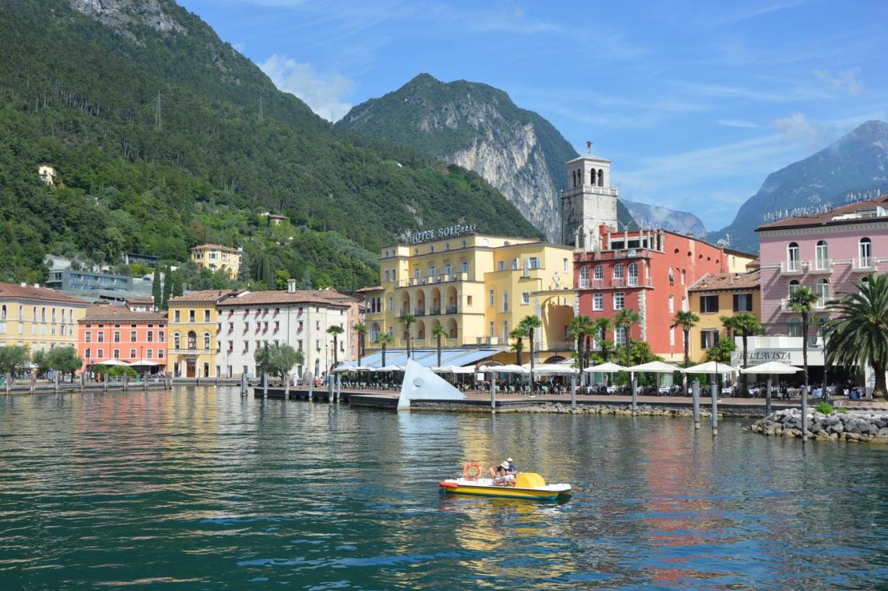 Appartamento Sunrise - Centro Storico N1 Riva del Garda Exterior photo